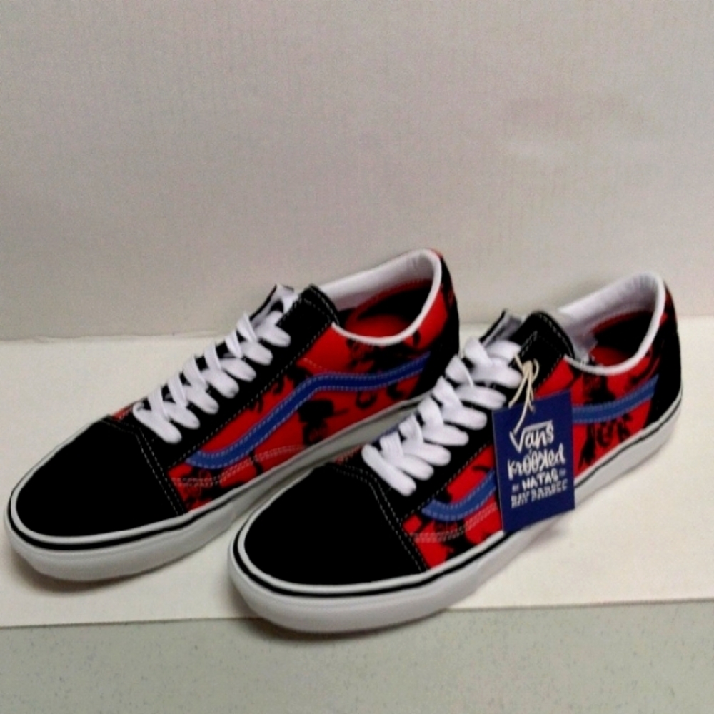 Vans Old Skool pro Krooked collab in Red / Black